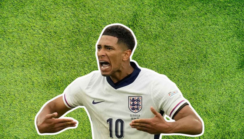 Jude Bellingham playing for England